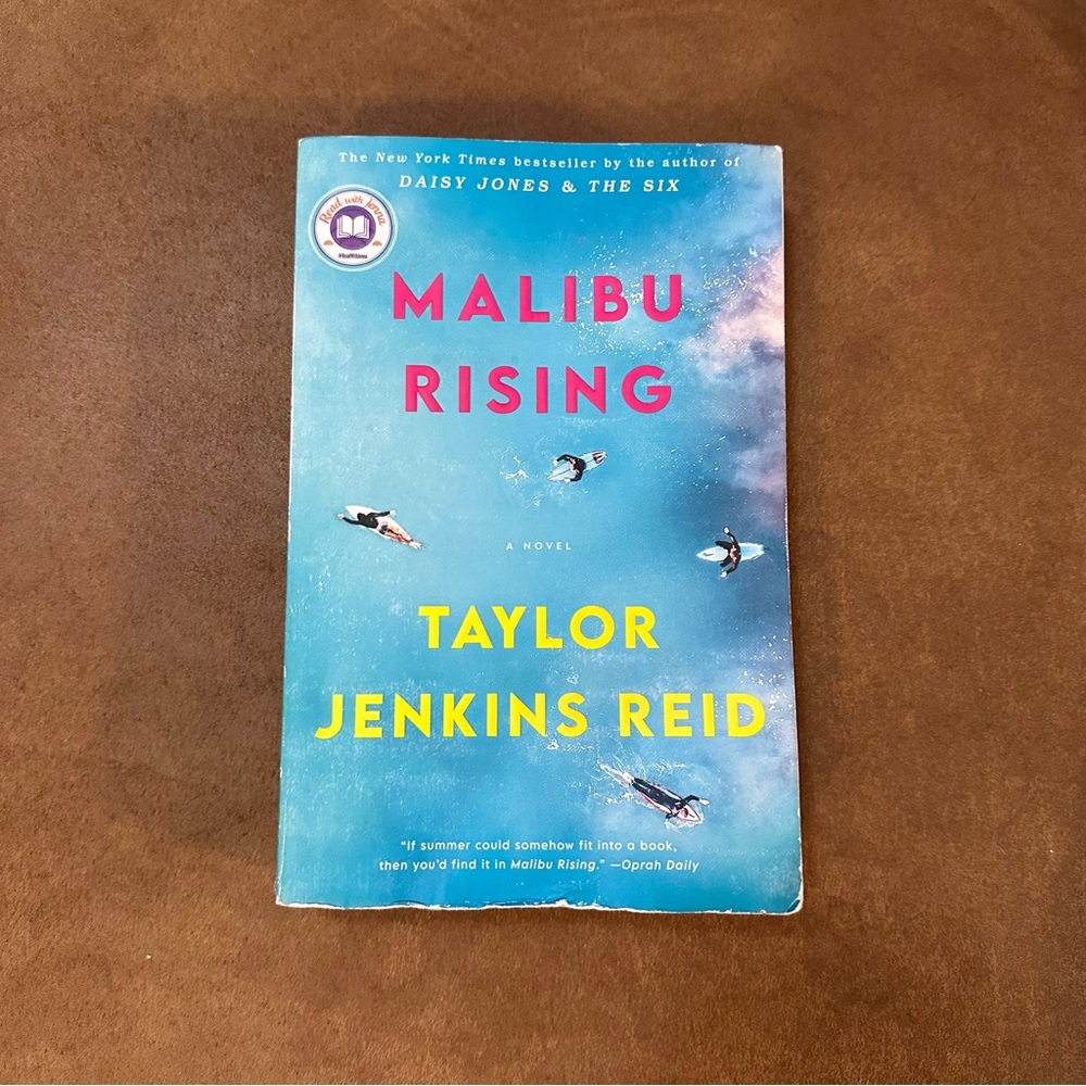 Malibu Rising Paperback - Blue Cover